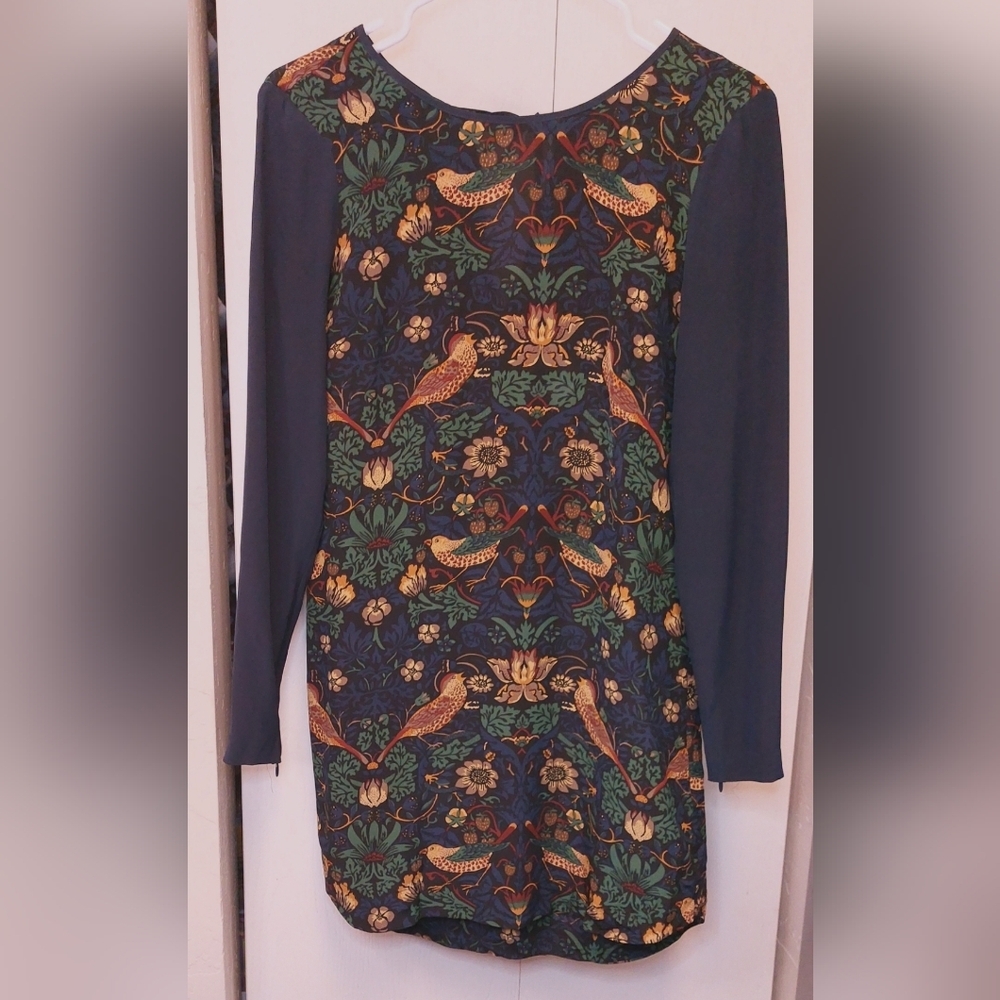 Club Monaco Navy Micaila Dress with Bird  and Floral Print Size 00 Sheath Silk